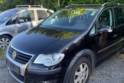 VW Touran 160.000 km 4.990 &euro; Altdorf / Landshut 84032