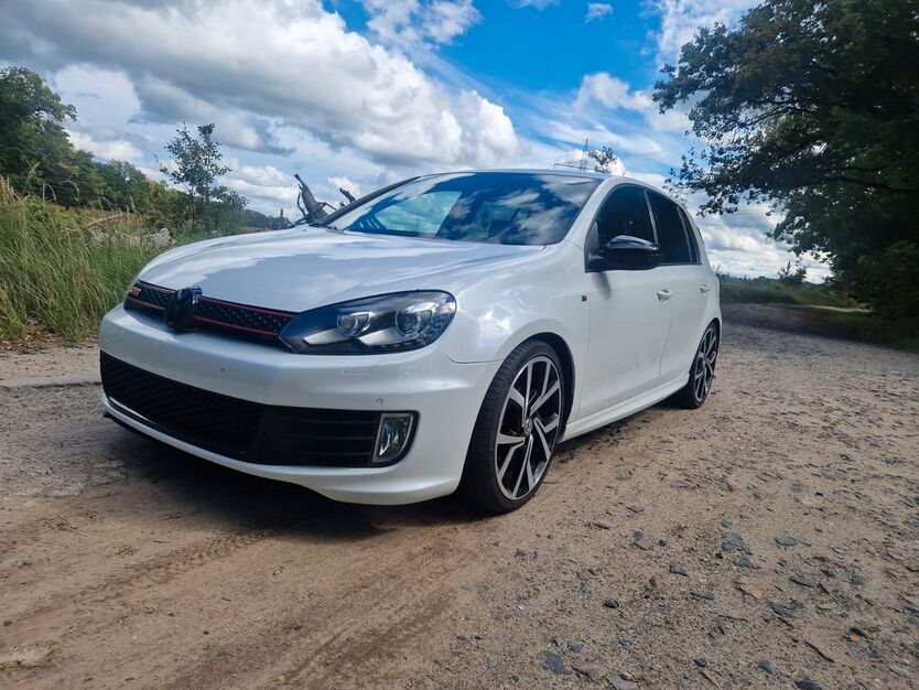 VW Golf 123.900 km 11.400 € Nuthetal 14558