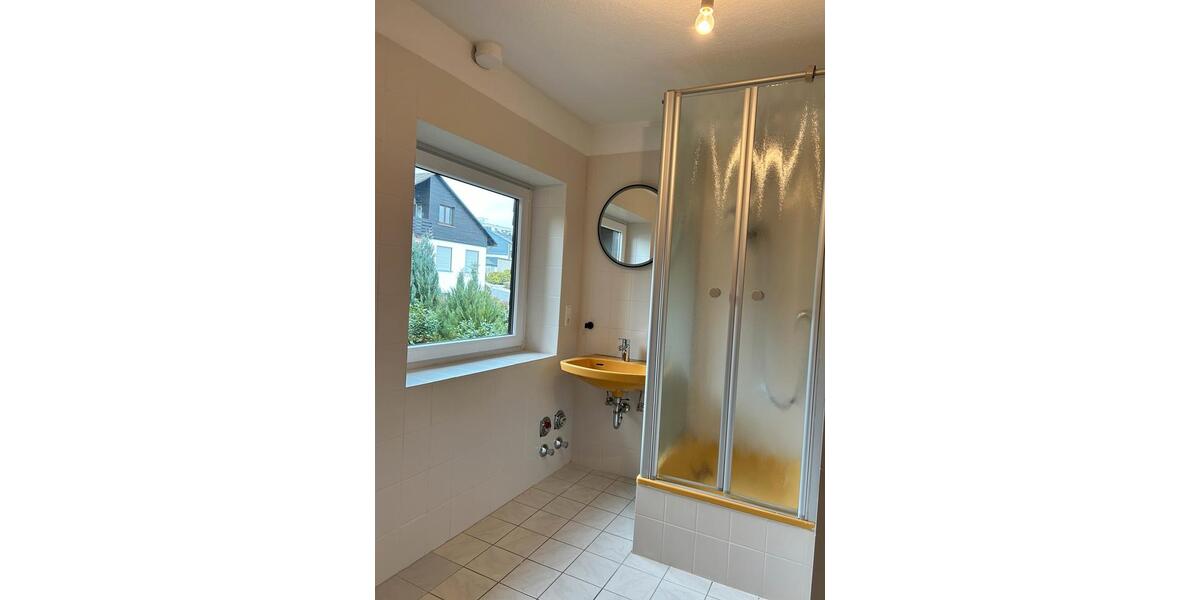 Dachgeschoßwohnung Schmallenberg - 3 Zimmer, 87 m&sup2;, 705&euro; | Angebot:25404267