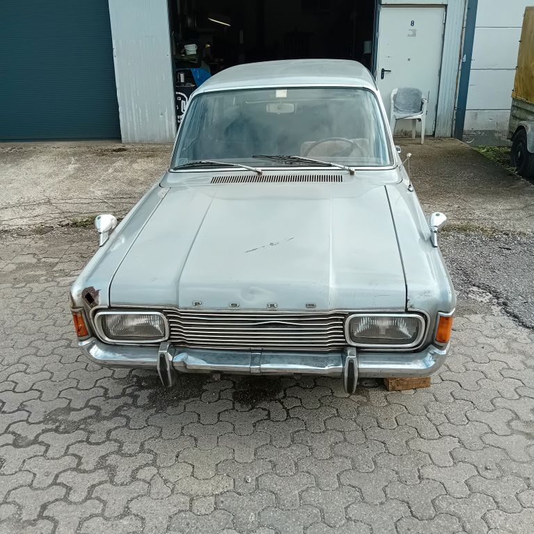 Ford Taunus 118.540 km 2.700 € Voerde (Niederrhein) 46562