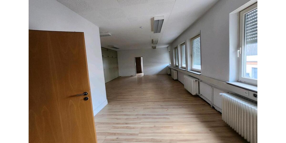 Gewerbeobjekt Cham - 5&euro; | Angebot:23594033