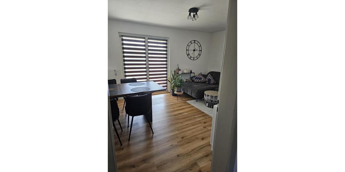 Erdgeschoßwohnung Radolfzell am Bodensee - 3 Zimmer, 75 m&sup2;, 1.000&euro; | Angebot:26313639