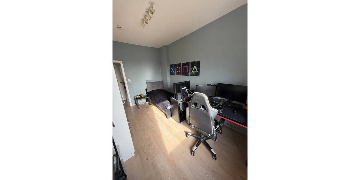 Etagenwohnung Lüdenscheid Hasley - 4 Zimmer, 100 m&sup2;, 780&euro; | Angebot:26345772