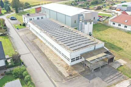 Halle in Seulingen 705.000 € 722 m²