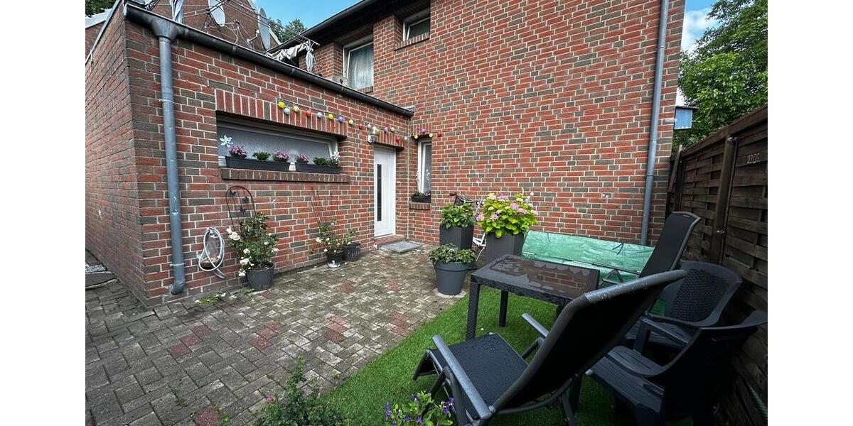 Erdgeschoßwohnung Delmenhorst Bungerhof - 4 Zimmer, 95 m&sup2;, 1.000&euro; | Angebot:24853022