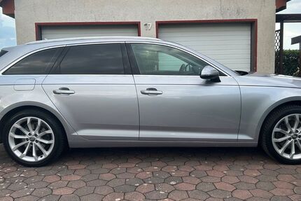 Audi A4 75.000 km 16.990 &euro; Soest 59494