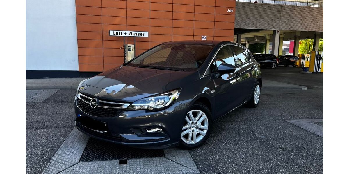 Opel Astra 156.452 km 8.399 &euro; Stuttgart 70376