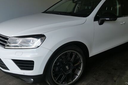 VW Touareg 119.000 km 21.750 € Hamburg 21079
