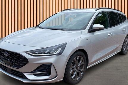 Ford Focus 13.272 km 23.980 € Dresden 01328