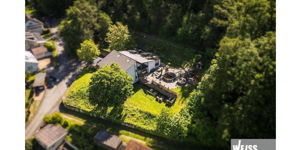 Einfamilienhaus Gemünden am Main Wernfeld - 8 Zimmer, 243 m&sup2;, 599.500&euro; | Angebot:25703508