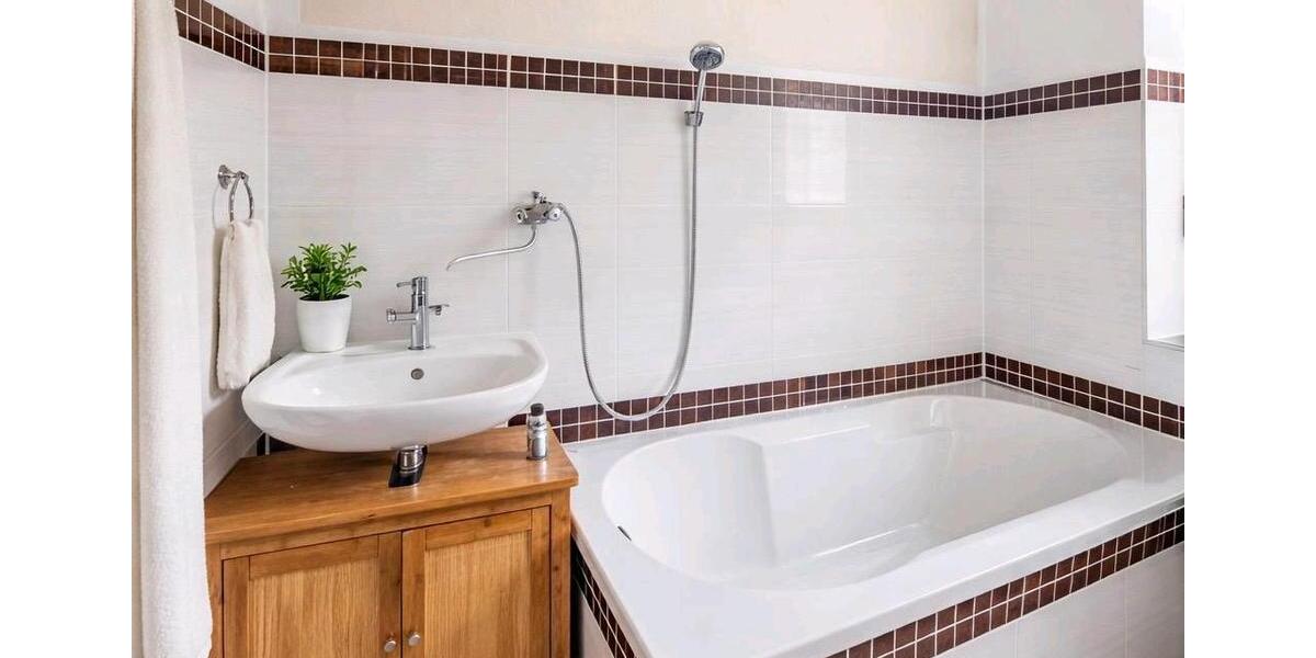 Einfamilienhaus Wittichenau - 8 Zimmer, 175 m&sup2;, 249.000&euro; | Angebot:27453119