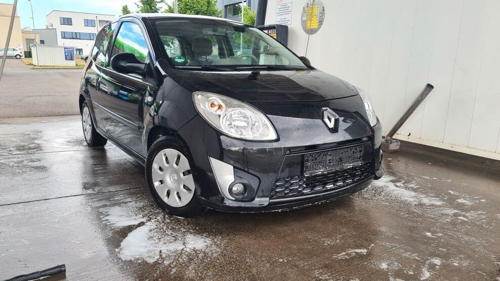 Renault Twingo 74.500 km 4.580 € Stuttgart 70565