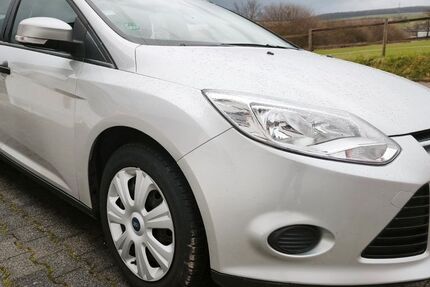 Ford Focus 110.000 km 4.200 &euro; Nastätten 56355
