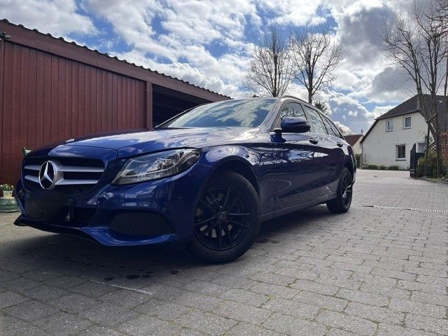Mercedes-Benz C 200 230.500 km 10.990 &euro; Varel 26316