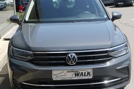 VW Tiguan 76.974 km 19.980 &euro; Pfullendorf 88630