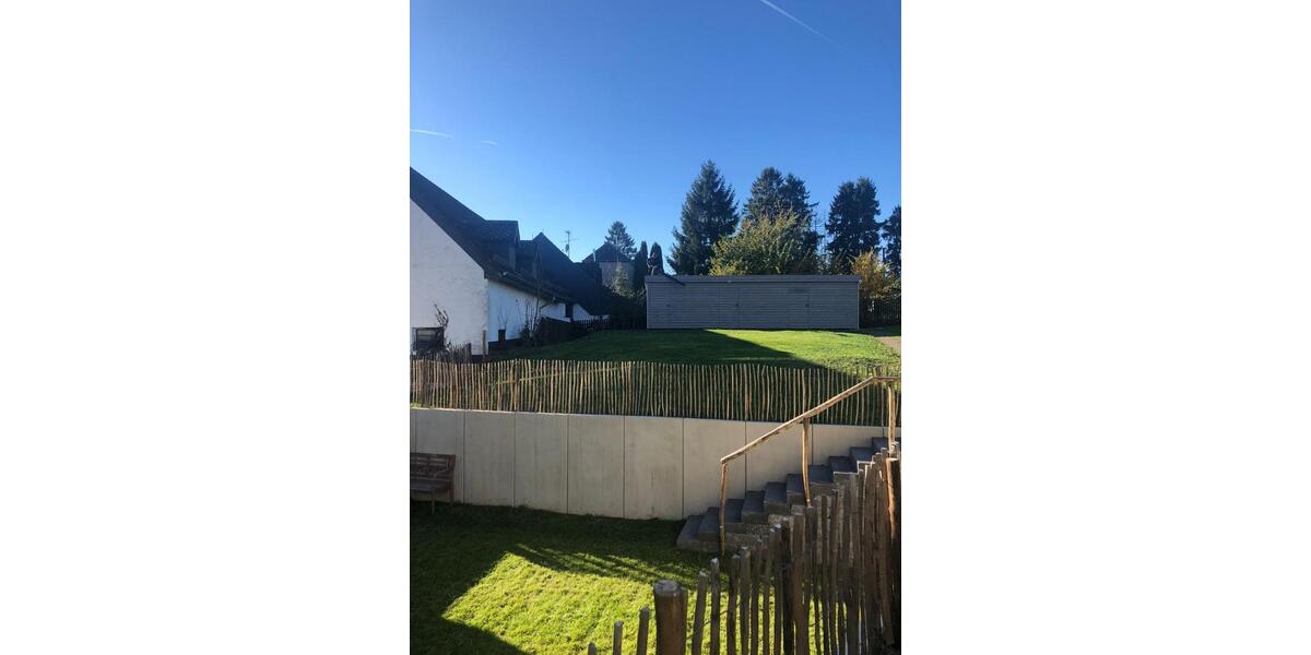 Dachgeschoßwohnung Hellenthal - 3 Zimmer, 104 m&sup2;, 1.248&euro; | Angebot:25959236