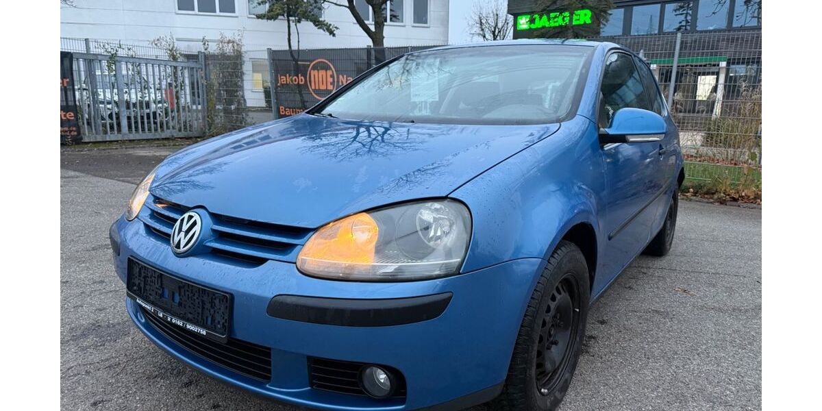 VW Golf 125.000 km 2.490 &euro; MÖGLINGEN 71696