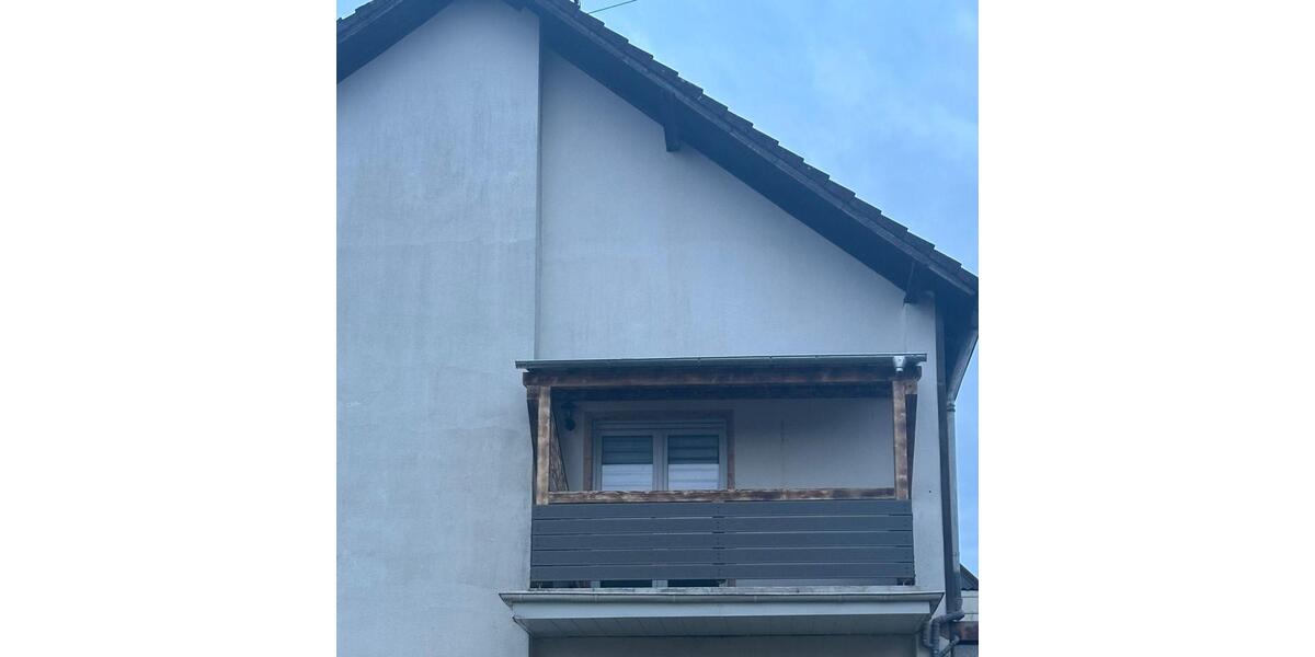 Obergeschosswohnung in Schwalbach zu Vermieten 5 zimmer