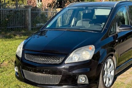 Opel Zafira 258.000 km 2.700 € Roduchelstorf 23923