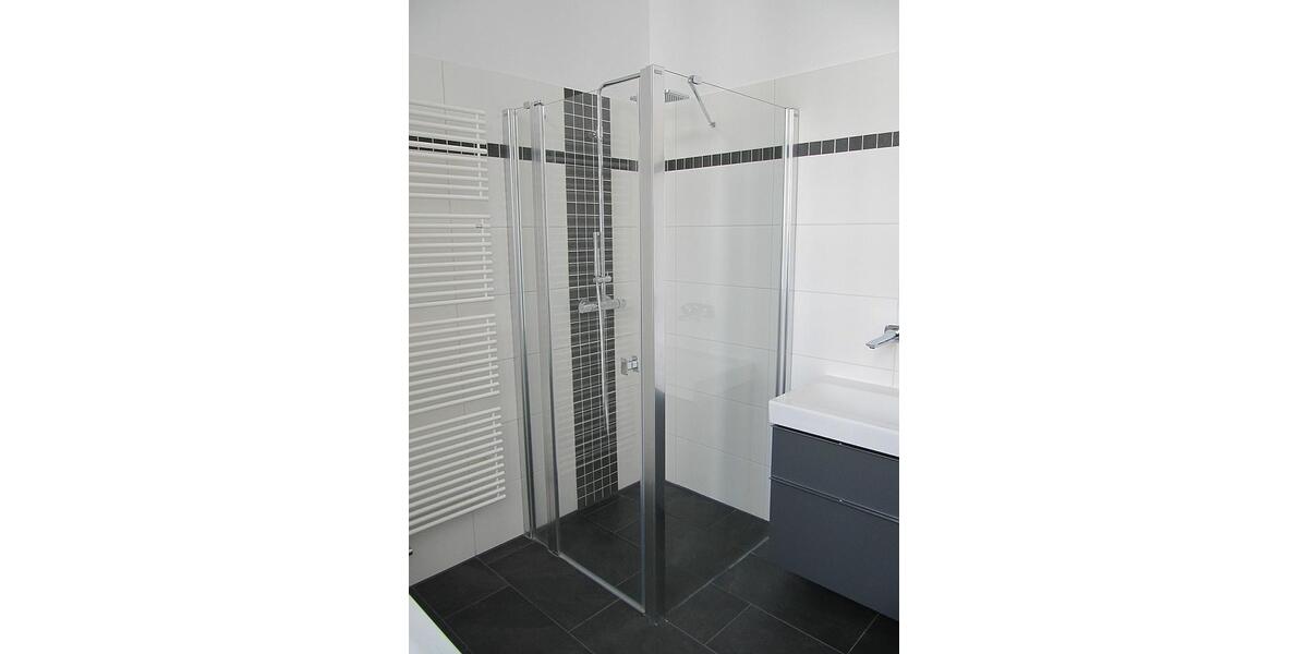 Etagenwohnung Markneukirchen - 5 Zimmer, 139 m&sup2;, 1.100&euro; | Angebot:25487030