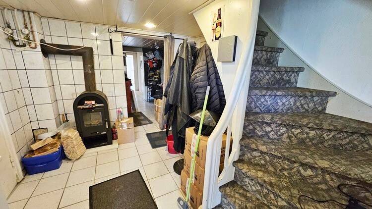 Mehrfamilienhaus, Wohnhaus Gnarrenburg - 5 Zimmer, 219.000&euro; | Angebot:25998716