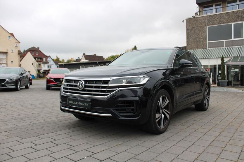 VW Touareg 130.500 km 42.499 € Holzminden 37603