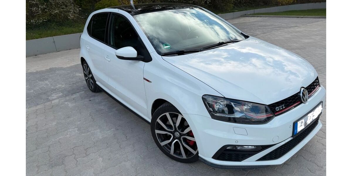 VW Polo 80.461 km 15.100 &euro; Kiel 24147
