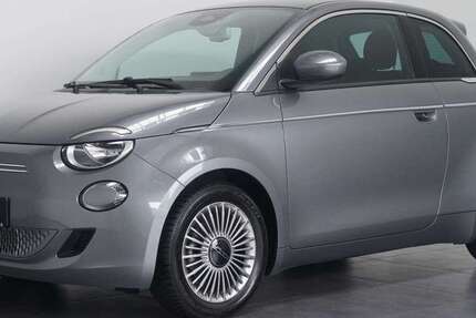 Fiat 500e 9.723 km 16.990 &euro; Wiesbaden 65205