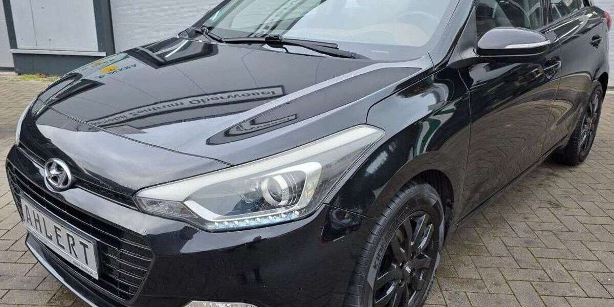 Hyundai i20 121.000 km 8.893 &euro; Oberwesel 55430