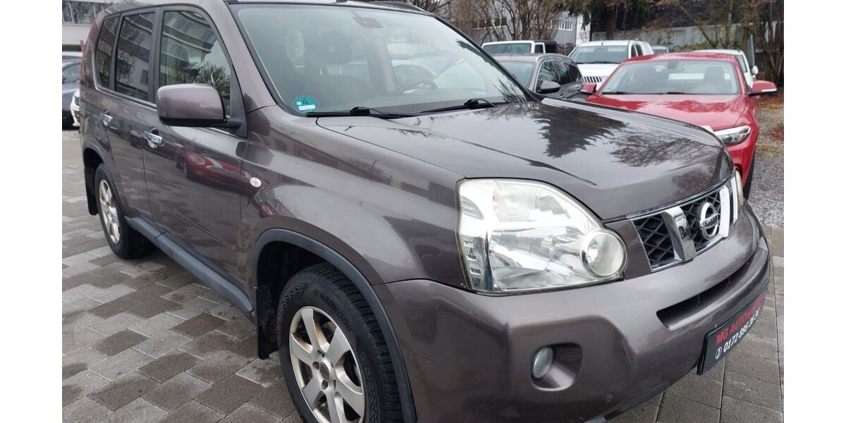 Nissan X-Trail 255.942 km 3.999 &euro; Fellbach 70736