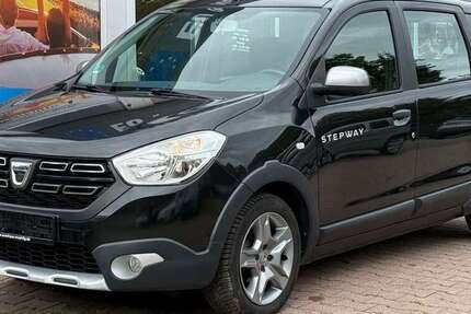 Dacia Lodgy 80.535 km 10.900 &euro; Zwickau 08056