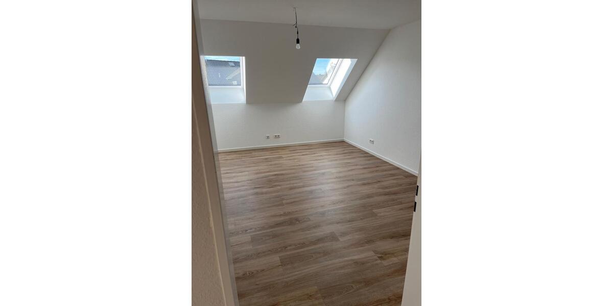Etagenwohnung Seligenstadt - 3.5 Zimmer, 78 m&sup2;, 1.150&euro; | Angebot:25981861