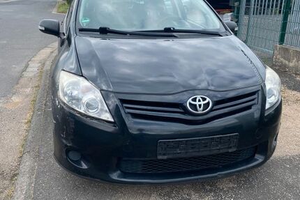 Toyota Auris 287.000 km 3.499 &euro; Hanau 63457
