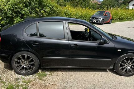 Seat Leon 170.000 km 1.100 &euro; Obing 83118