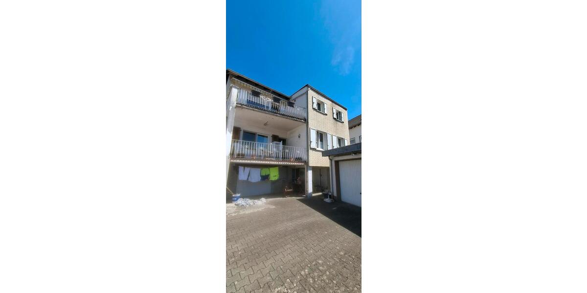 Mehrfamilienhaus, Wohnhaus Kirkel - 11 Zimmer, 180 m&sup2;, 290.000&euro; | Angebot:27076980