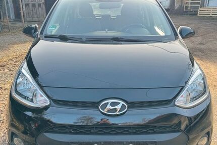 Hyundai i10 50.698 km 7.199 &euro; Murnau 82418
