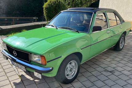Opel Ascona 67.700 km 8.800 € Pottenstein 91278