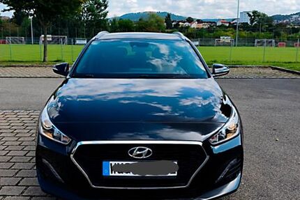 Hyundai i30 88.000 km 10.500 € Weißenburg 91781