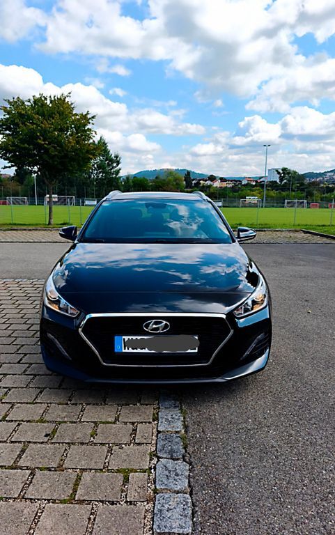 Hyundai i30 88.000 km 10.500 € Weißenburg 91781