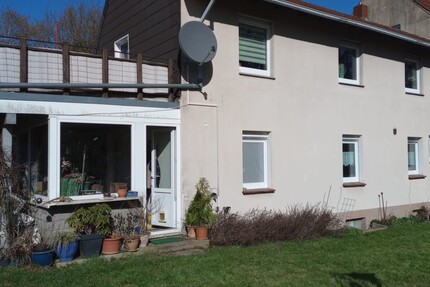 Zwei Wohngebäude, 7 Einheiten, Freistehende Werkstatt und große Garage für Wohnmobil – Investition mit Perspektive - Haus Kirchlengern Quernheim | Angebot:26585594