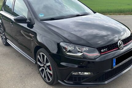 VW Polo 169.350 km 9.300 &euro; Blumberg 78176
