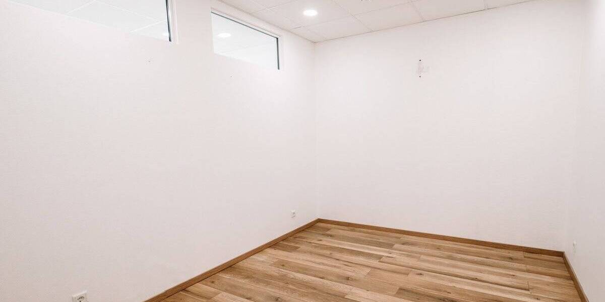 Gewerbeobjekt Lippstadt Kernstadt - 1 Zimmer, 232 m&sup2;, 1.790&euro; | Angebot:25771815