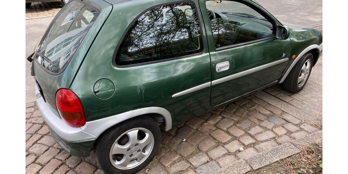 Opel Corsa 42.000 km 1.780 &euro; Hamburg 20148