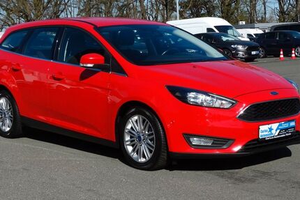 Ford Focus 88.083 km 11.380 &euro; Fürth bei Nürnberg 90763
