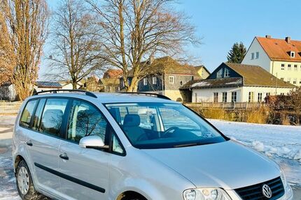 VW Touran 79.000 km 4.499 &euro; Mitwitz 96268