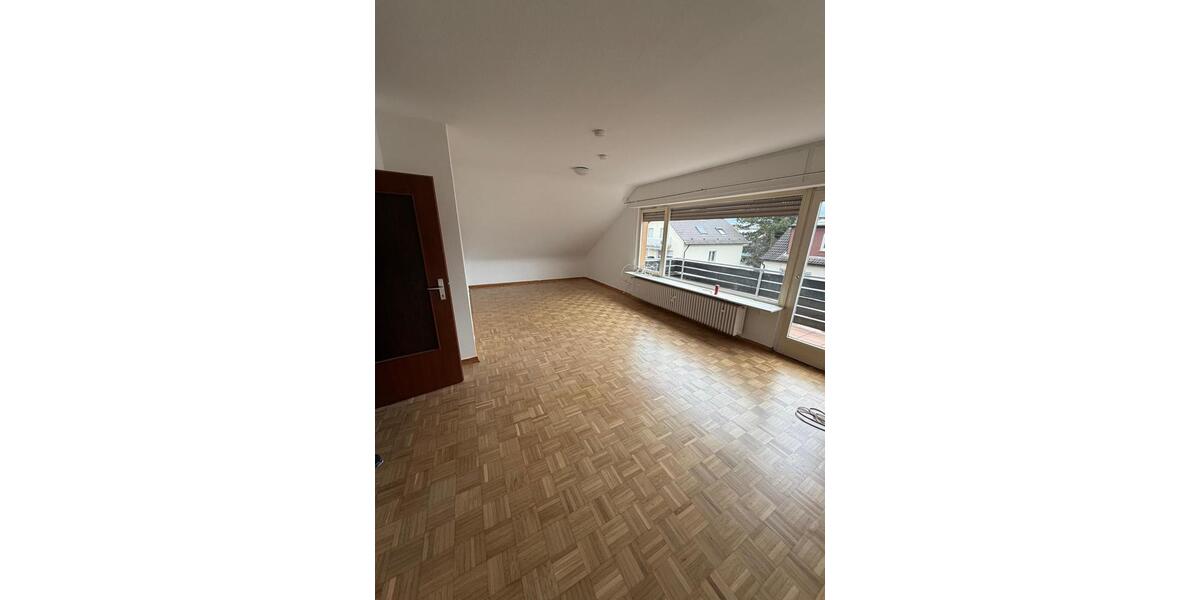 Dachgeschoßwohnung Offenbach am Main Bieber - 3 Zimmer, 80 m&sup2;, 289.000&euro; | Angebot:25991424