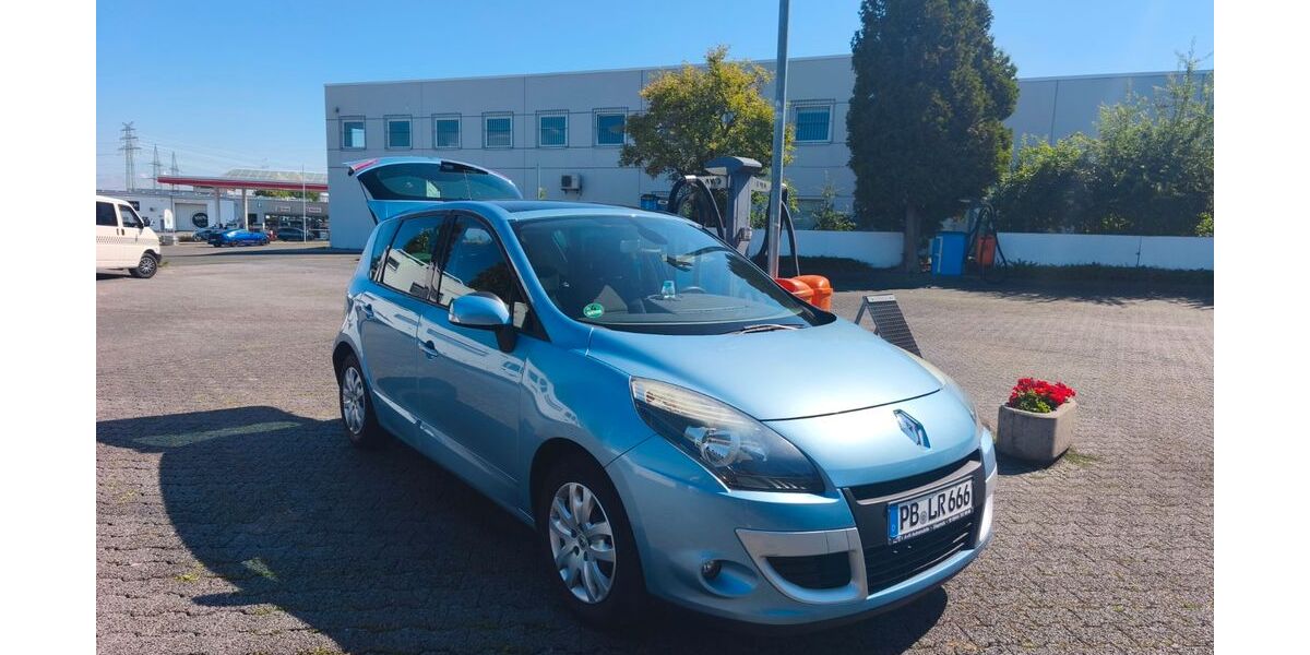 Renault Scenic 91.000 km 6.490 &euro; Paderborn 33100