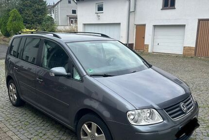 VW Touran 206.000 km 3.700 &euro; Schreckbach 34637