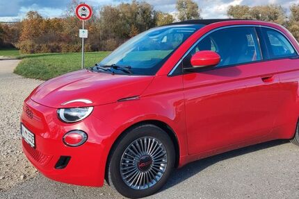 Fiat 500e 23.000 km 17.800 &euro; Radolfzell am Bodensee 78315