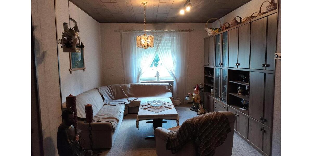 Einfamilienhaus Zemmer - 7 Zimmer, 180 m&sup2;, 150.000&euro; | Angebot:26338352